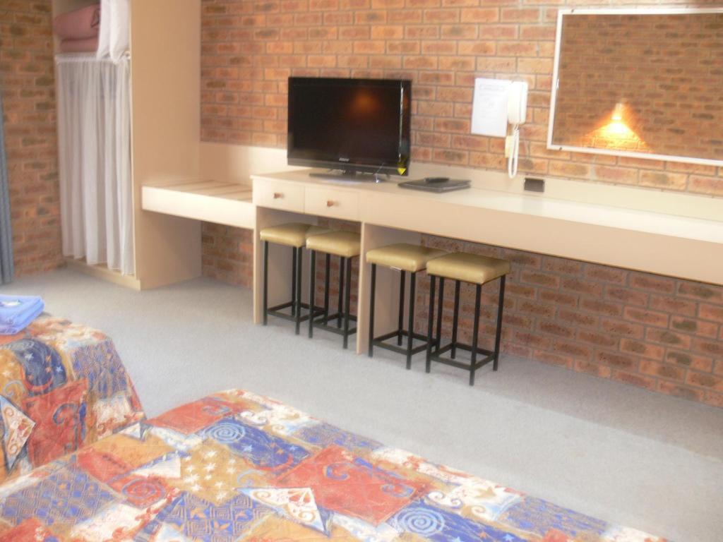 דניליקווין Settlement Motor Inn חדר תמונה